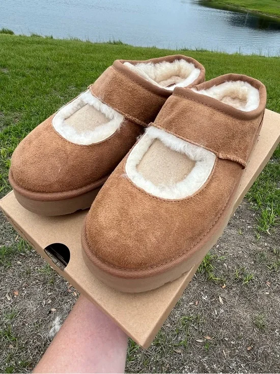 UGG Kids Bea Mary Jane Chestnut Slip-On Shearling Lined Slippers Size 6 - Picture 3 of 14